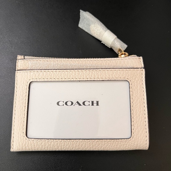 Coach gorgeous, NWT, Floral ID card case with split key ring in Gold/Chalk Multi - Picture 5 of 12